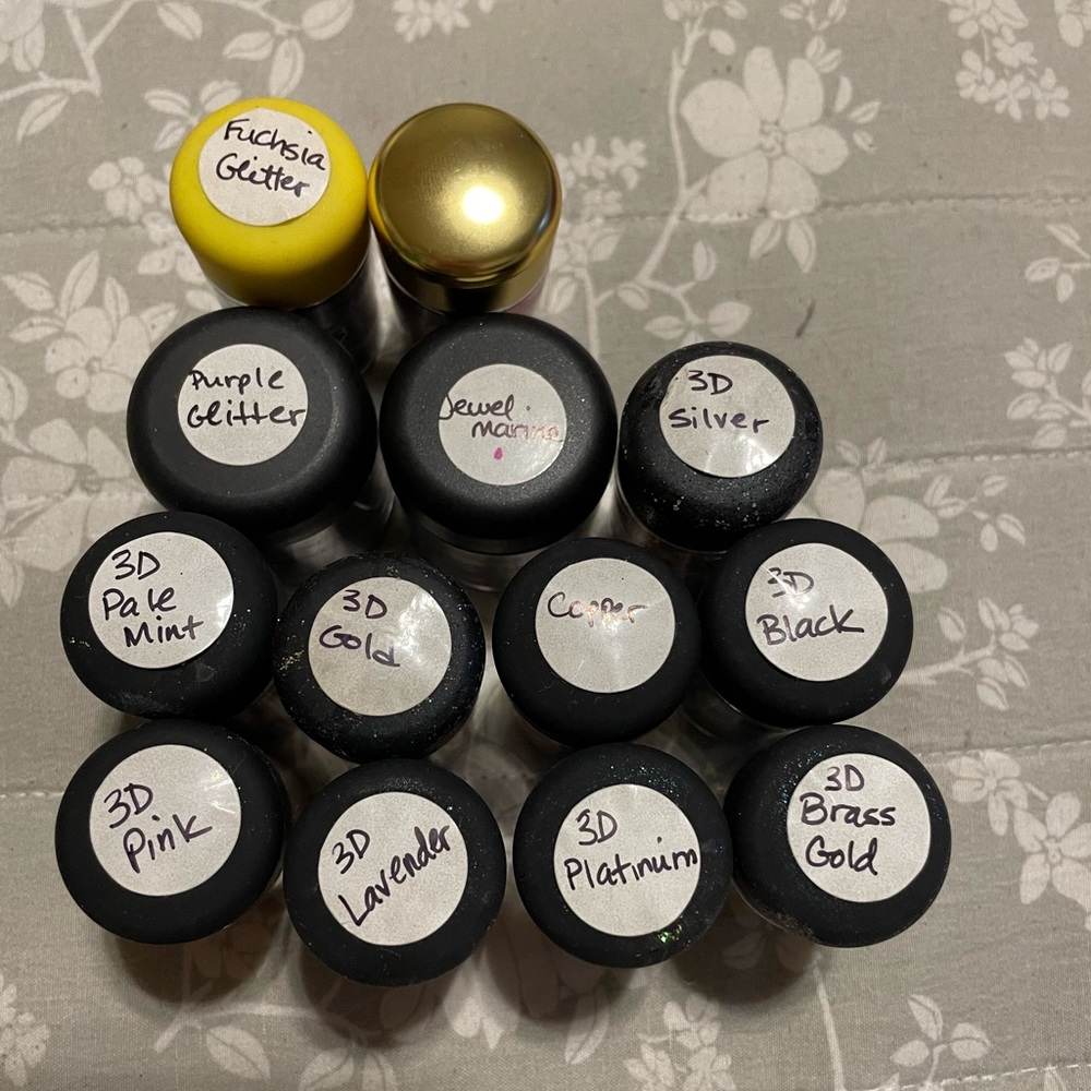 SOLD Authentic Mac glitter brilliants